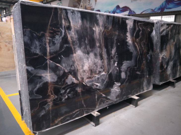 Universal Black Slabs
