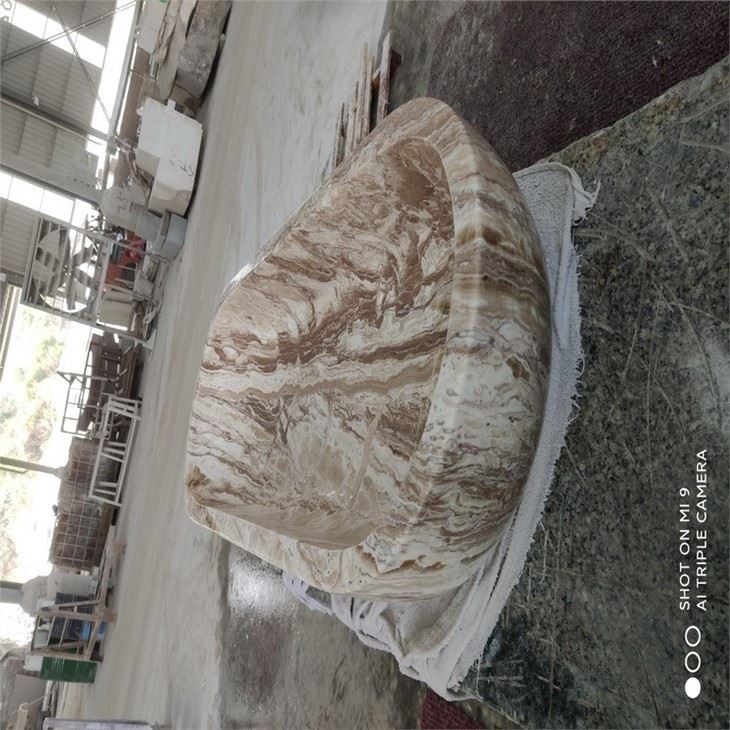 Travertine freestanding bathtub